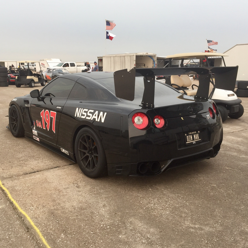 This picture doesn’t really capture how MASSIVE the wing was